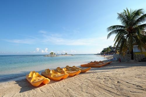 Holiday Vacation Specials to Negril 