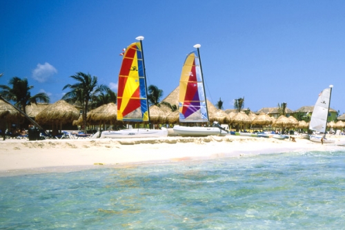 Beach Holiday Destinations to Cancun 