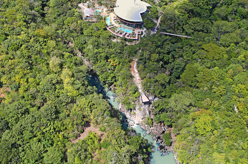 Rio Perdido zip line