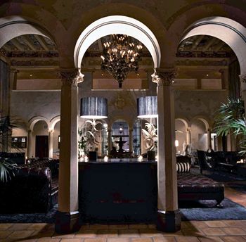 Hollywood Roosevelt interior