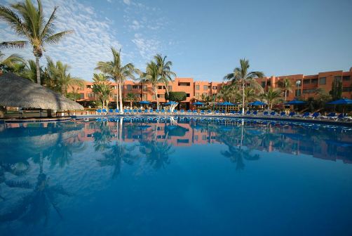 Holiday Inn Resort Los Cabos exterior