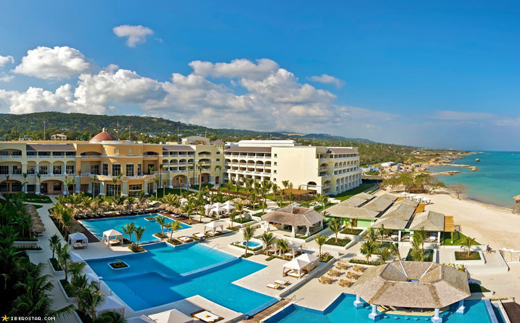 Iberostar Grand Rose Hall exterior 2