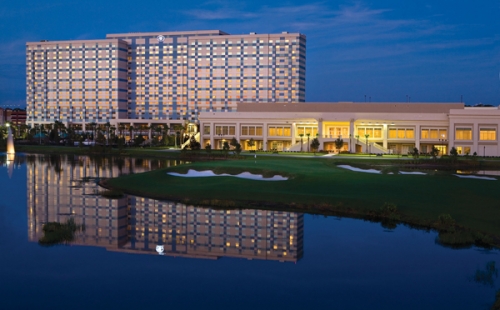 Parc Soleil By Hilton Grand exterior at night